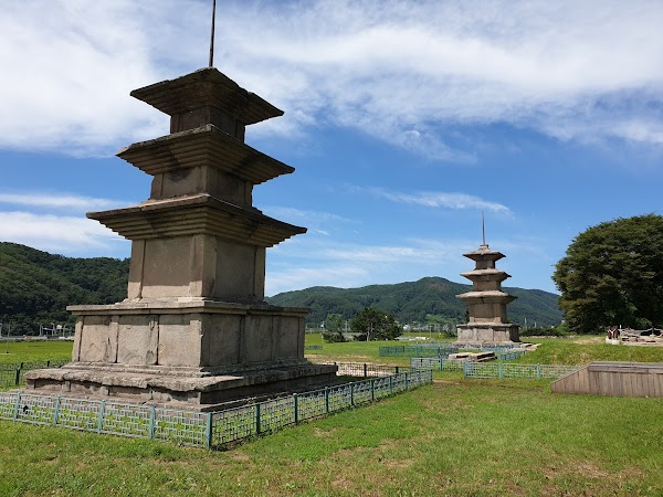 Gyeongju Gameunsa Temple Site 1