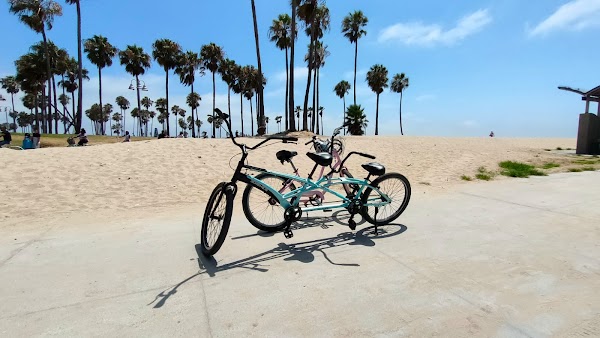 Santa Monica Beach Bicycle Rentals 4