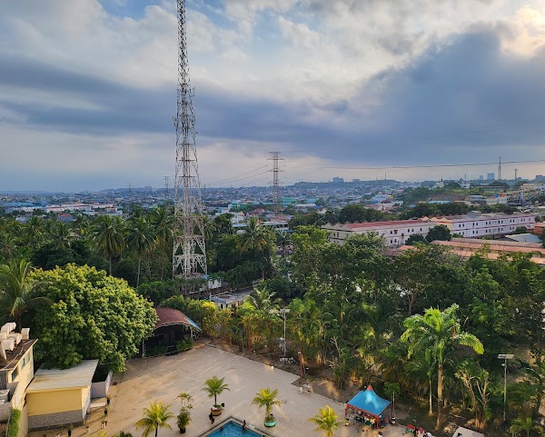 Golden View Hotel