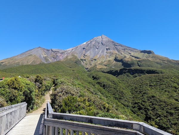 Taranaki Maunga viewing platform 1