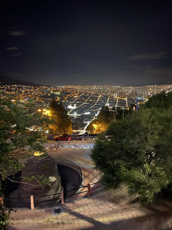 El Panecillo 4