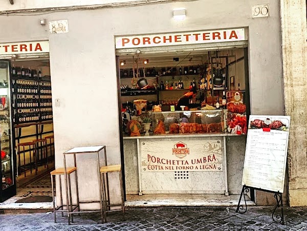 PORCHETTERIA LA RINASCITA 1