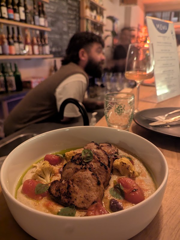 FUNQ Natural Wine Bar 5
