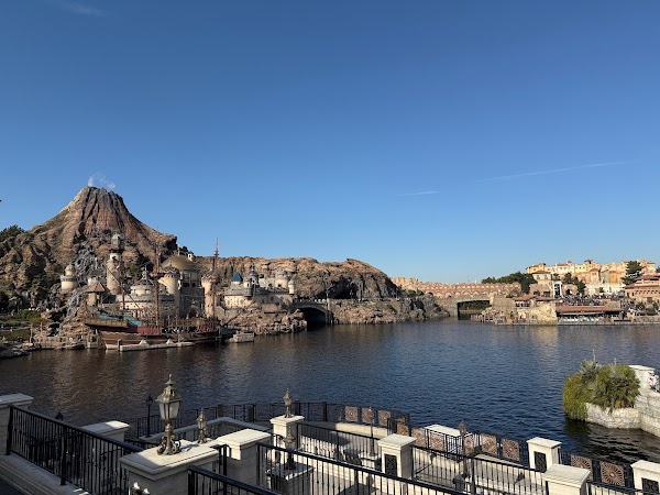 Mediterranean Harbor 4
