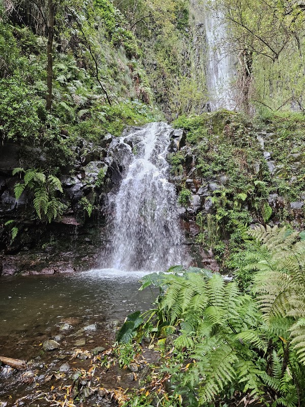 Água d'Alto Waterfall 4