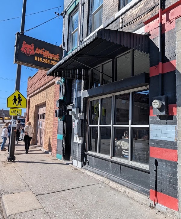 Wolfpack BBQ & Burgers 1