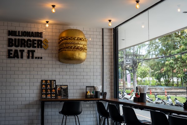 Millionaire Burgers - Surin