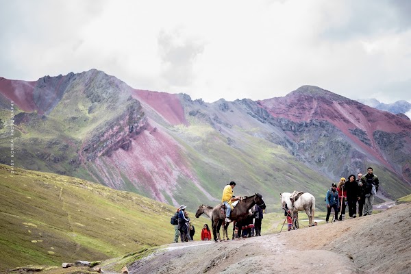Rainbow Mountain Peru Travel Agency 5
