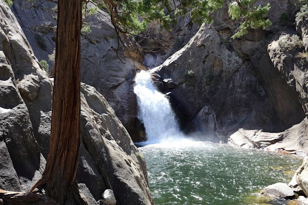 Roaring River Falls