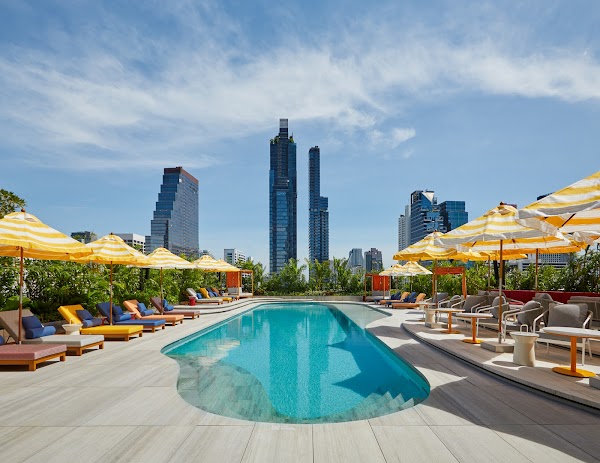 The Standard, Bangkok Mahanakhon 1