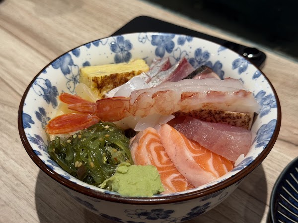 Yoshikawa Seafood Don 4
