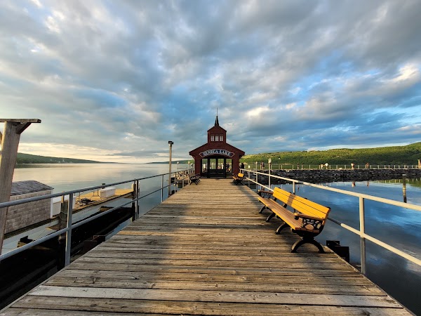 Pier House Seneca Lake Watkins Glen