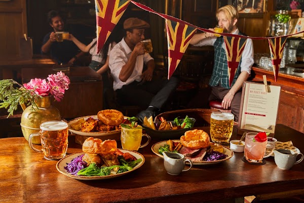 Mr Fogg's Tavern 5