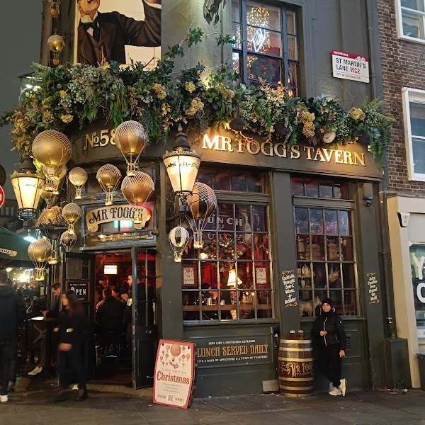 Mr Fogg's Tavern 4