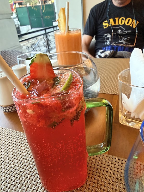 Noved - Restaurant & Coffee Shop 3