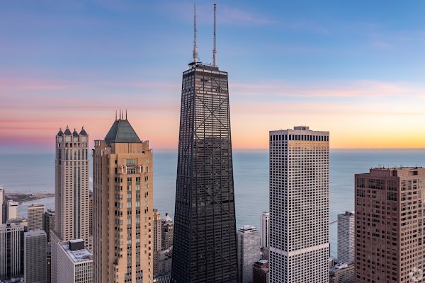 875 North Michigan Avenue 4