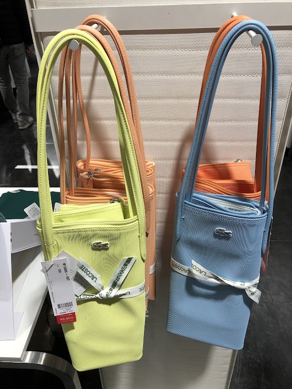 Lacoste 3