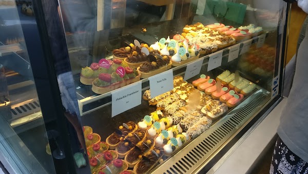 The Rocks Market 3