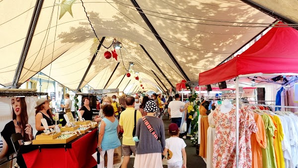 The Rocks Market 2