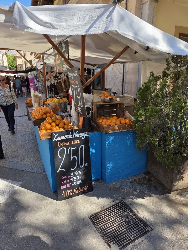 Pollença Sunday Market