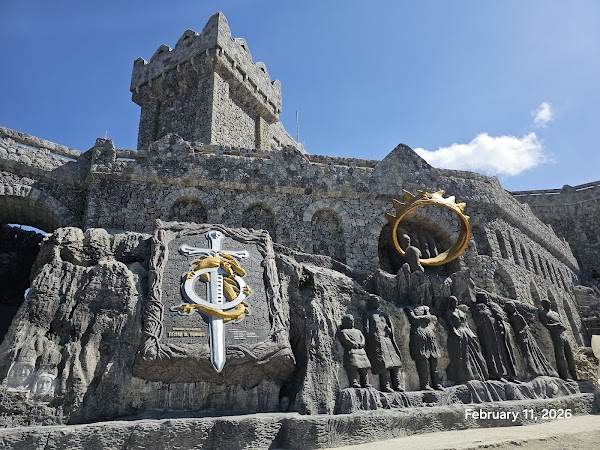 Dragon Treasure Castle