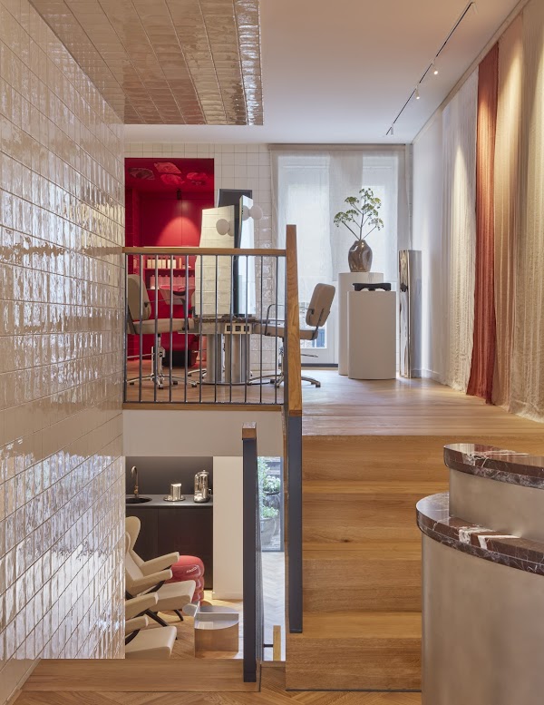 The Beauty House