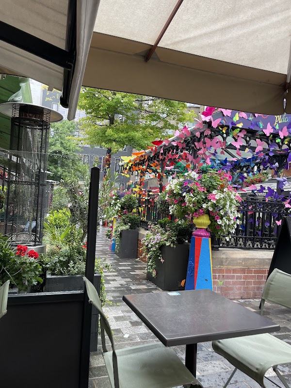 St Christopher's Place 4