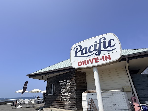Pacific DRIVE-IN 2