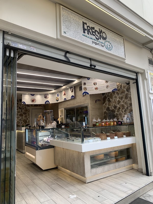 Fresko Yogurt Bar
