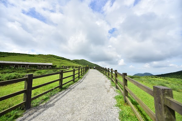 Qingtiangang Grassland 1