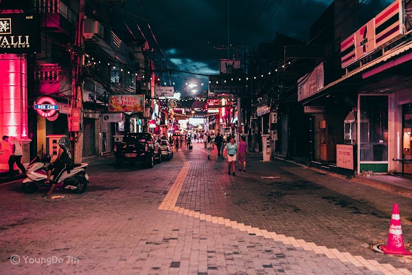 Walking Street 3