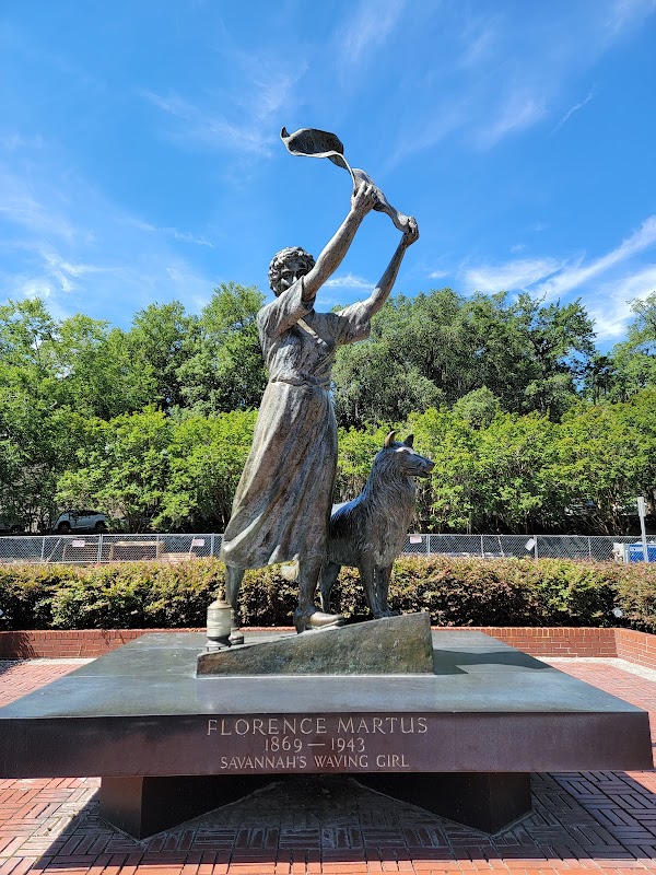 Waving Girl Statue - Florence Martus