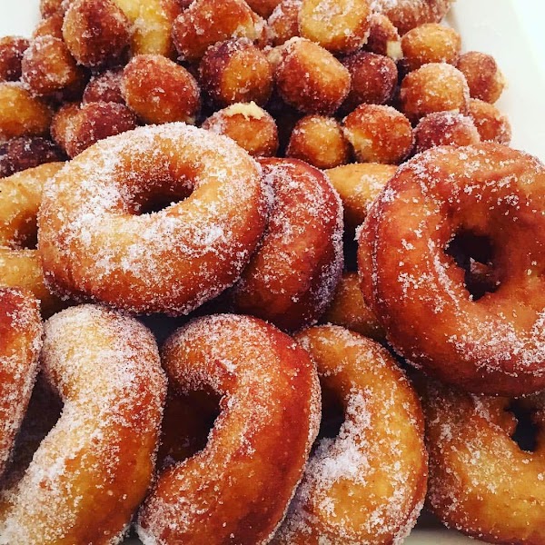 Bon Bons Pasticceria Dolci Sardi Alghero ( via Einaudi ) 3