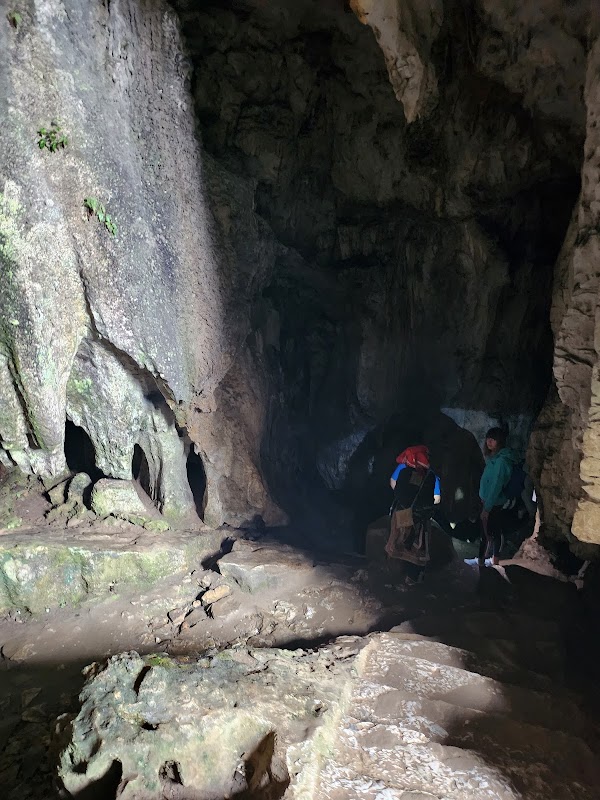 Ta Phin Cave 4