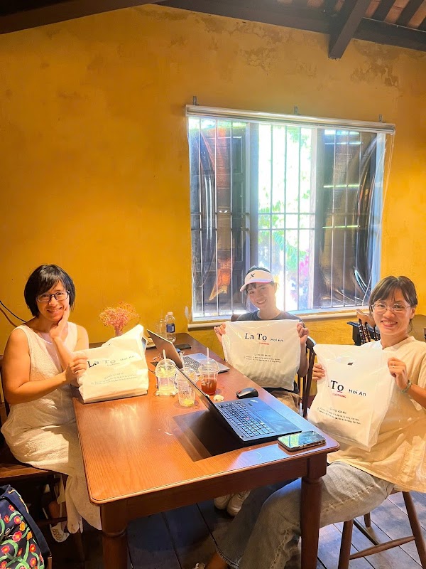 Cửa Hàng La Tô Hội An (clothing)