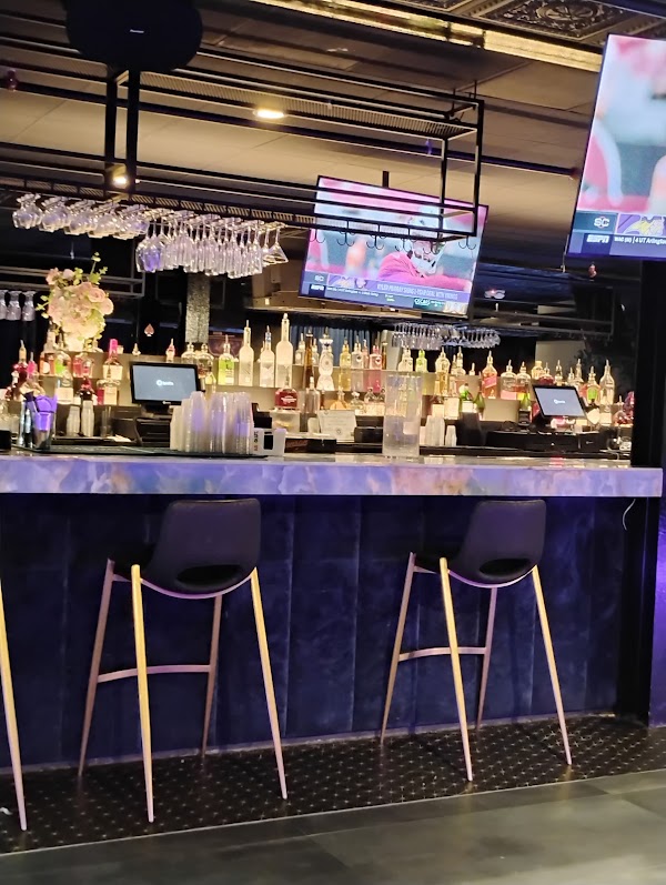 Privilege Rooftop & Lounge 4