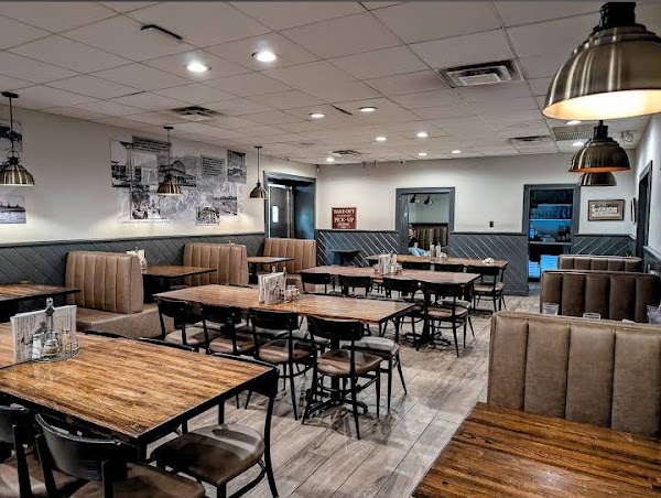 Denino’s Pizzeria & Tavern 2