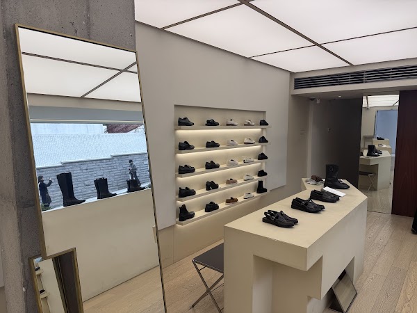 CUEREN Samcheong Signature Store