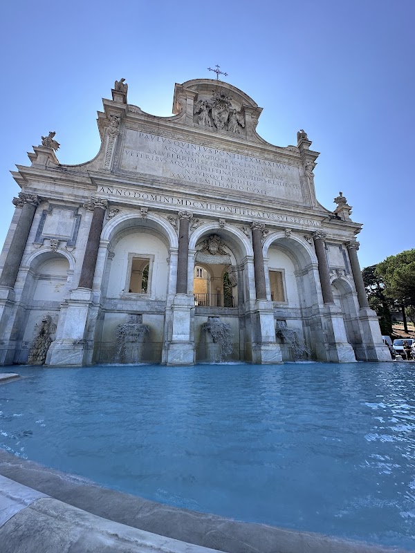 Fontana dell'Acqua Paola 5