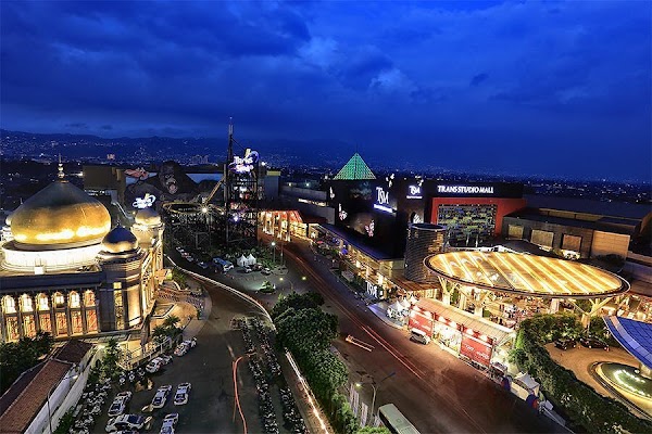 The Trans Luxury Hotel