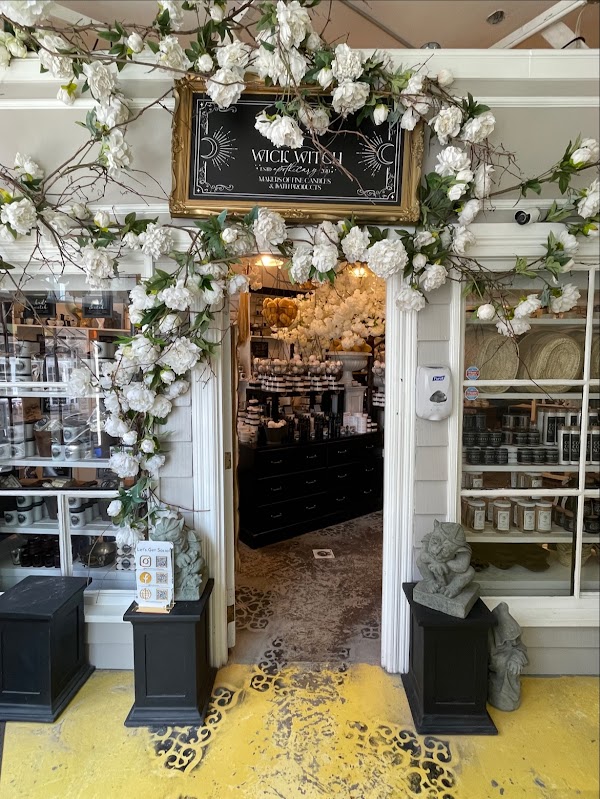 WICK WITCH APOTHECARY