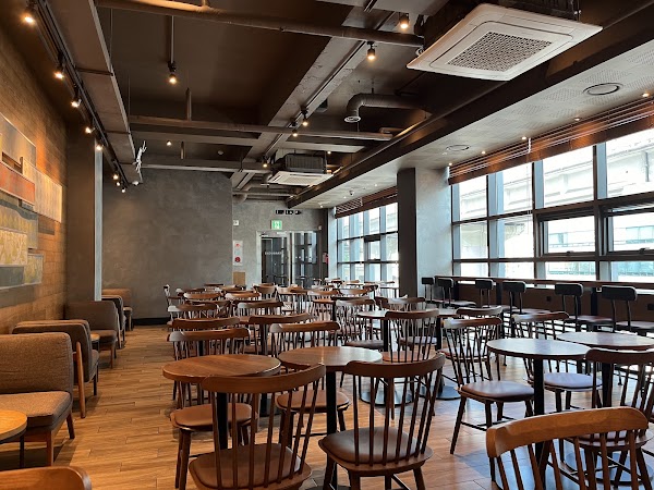 Starbucks Ttukseom Station Branch