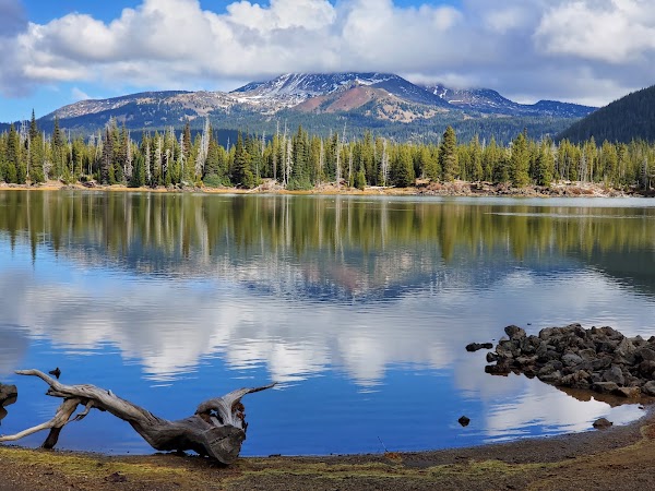 Sparks Lake 2
