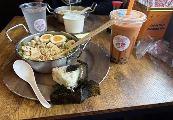 Hot Pot Ramen House 2