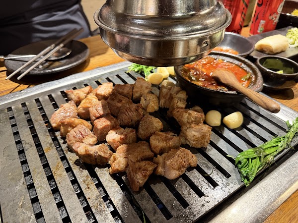 Um Yong Baek 2