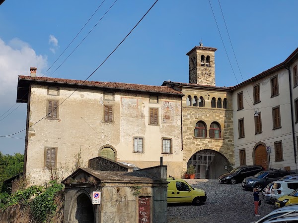 Chiesa Di San Michele Al Pozzo Bianco