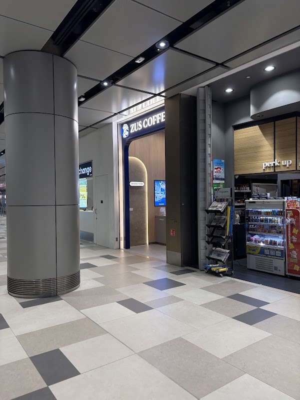 ZUS Coffee - Terminal 4, Singapore Changi Airport (Arrival Hall)