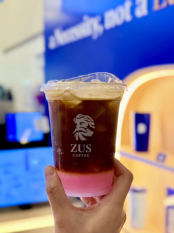 ZUS Coffee - Terminal 4, Singapore Changi Airport (Arrival Hall) 3