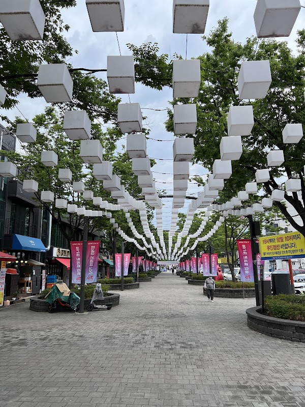 Gangneung Wolhwa street 3