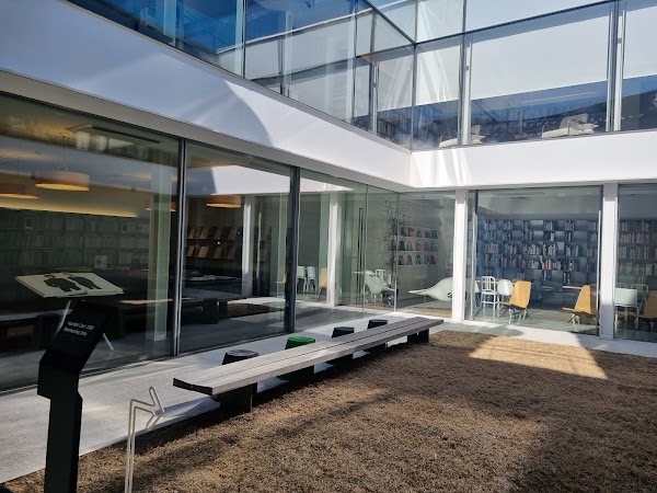 Hyundai Card Design Library 5